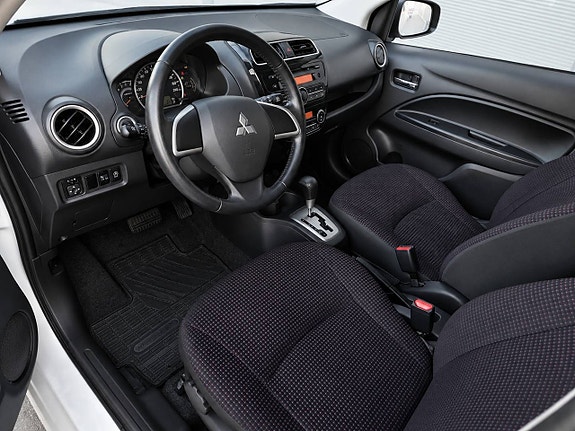 Mitsubishi Space Star 6 of 10