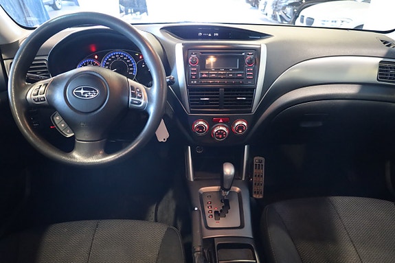 Subaru Forester 13 of 25