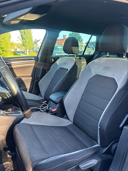 Volkswagen Golf VII 6 of 13