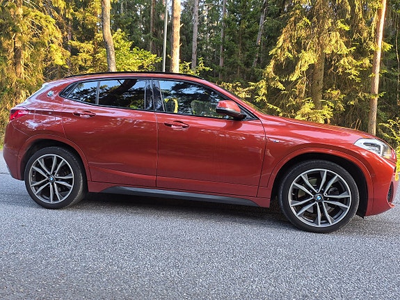 BMW X2 6 of 24