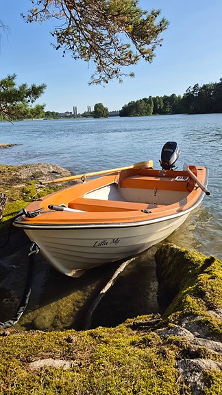Välvårdad Uttern 370 & Yamaha 4hk 2takt 4 of 4