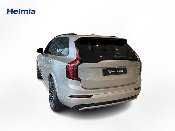 Volvo XC90 6 of 24