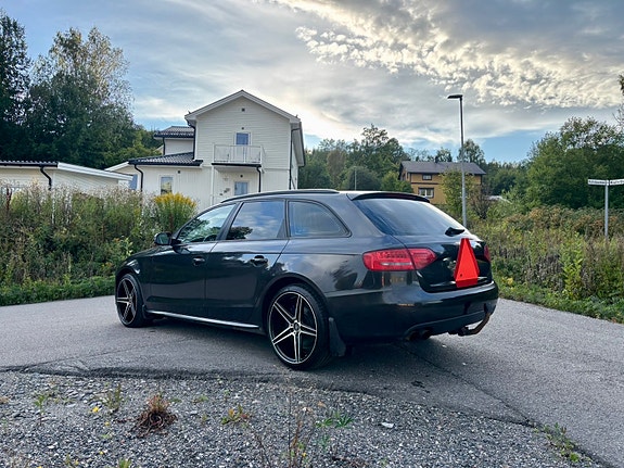 Audi A4 3 of 7