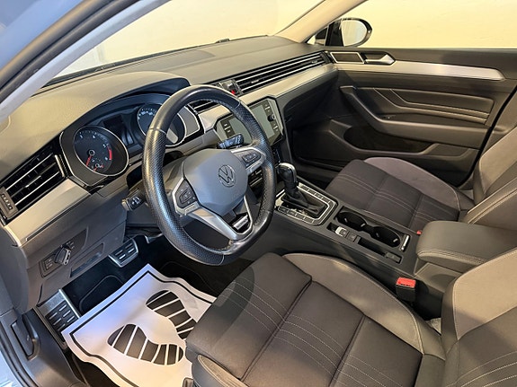Volkswagen Passat Alltrack 7 of 20