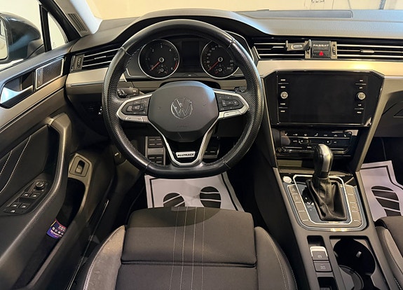 Volkswagen Passat Alltrack 13 of 20
