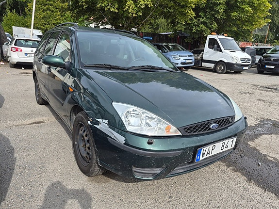 Ford Focus 2 of 13
