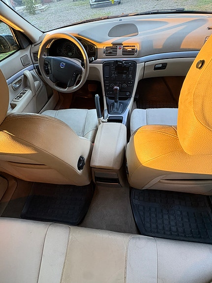 Volvo S80 5 of 11