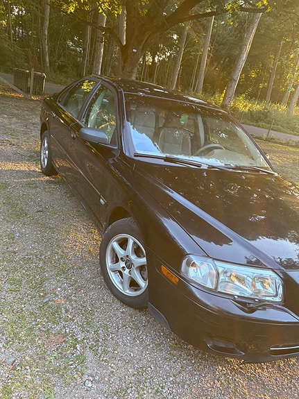 Volvo S80 2 of 11