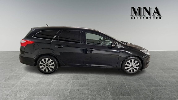 Ford Focus 8 of 13