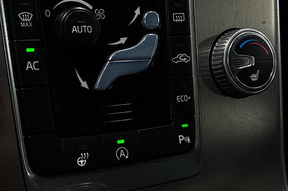 Volvo V60 Cross Country 22 of 28