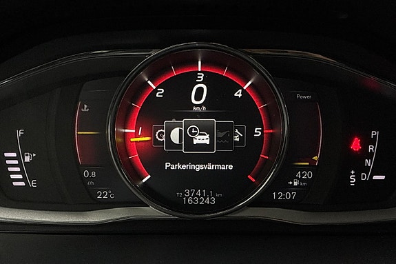 Volvo V60 Cross Country 18 of 28