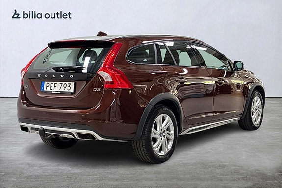 Volvo V60 Cross Country 6 of 28