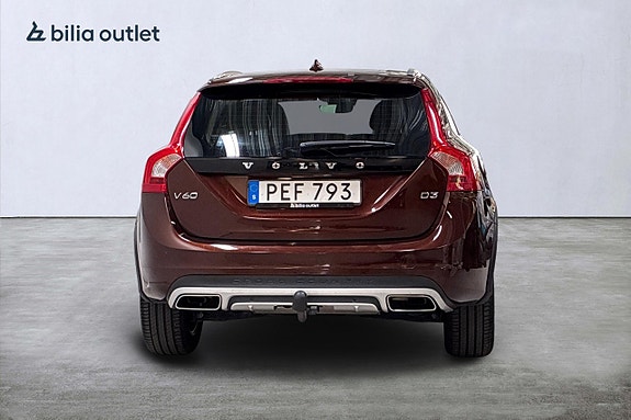 Volvo V60 Cross Country 7 of 28