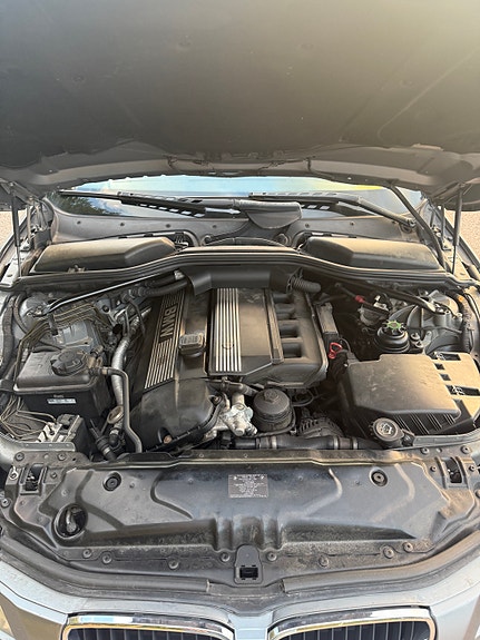 BMW 525i 7 of 9