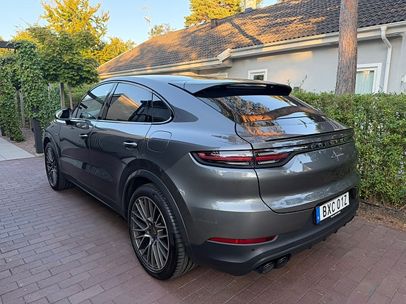 Porsche Cayenne Coupe 2 of 4