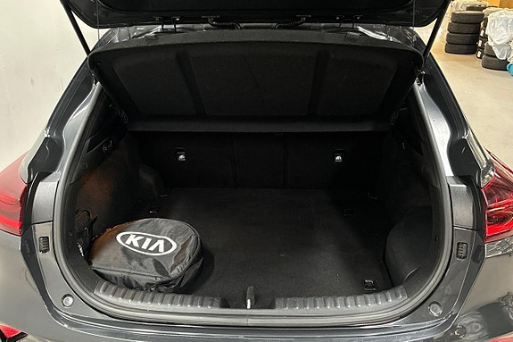 Kia XCeed 10 of 28