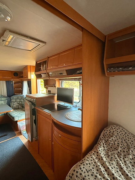 Adria Unica C 563UL 8 of 12
