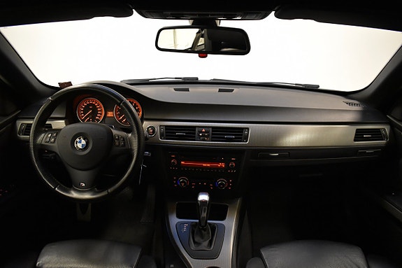 BMW 325i 12 of 26