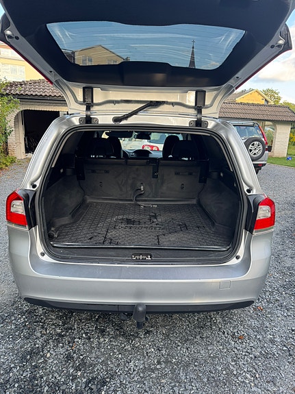 Volvo V70 5 of 10