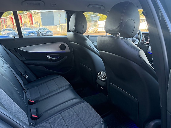 Mercedes-Benz E220 d 10 of 13