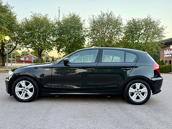 BMW 118d 8 of 17