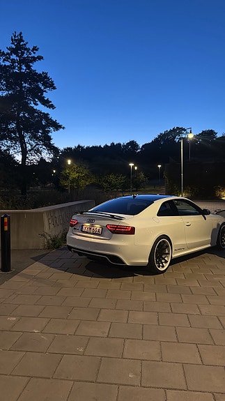 Audi RS5 3 of 16
