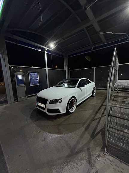 Audi RS5 12 of 16