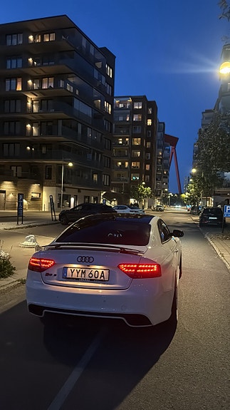 Audi RS5 4 of 16