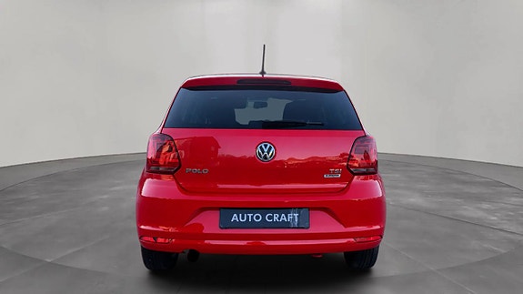 Volkswagen Polo 6 of 12