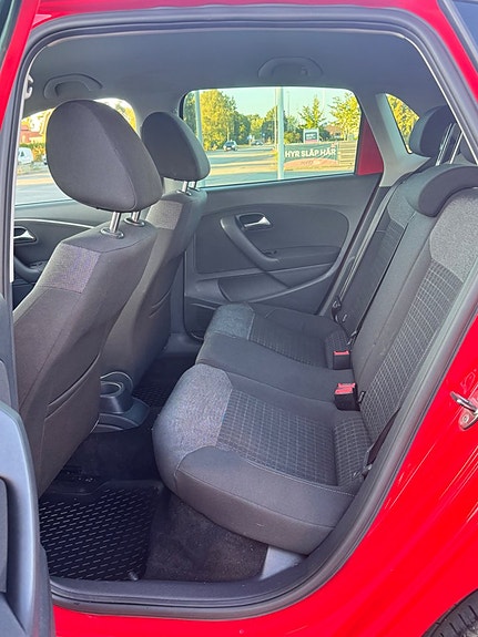 Volkswagen Polo 8 of 12