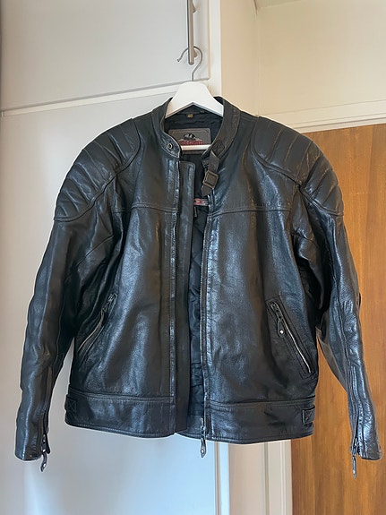 Product image 1 of 5