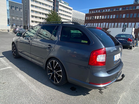 Skoda Octavia 10 of 19