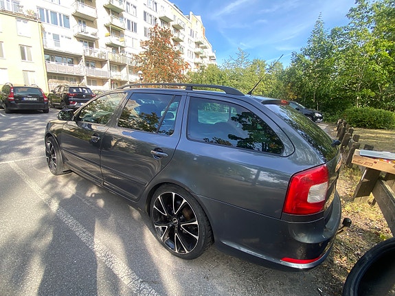 Skoda Octavia 15 of 19