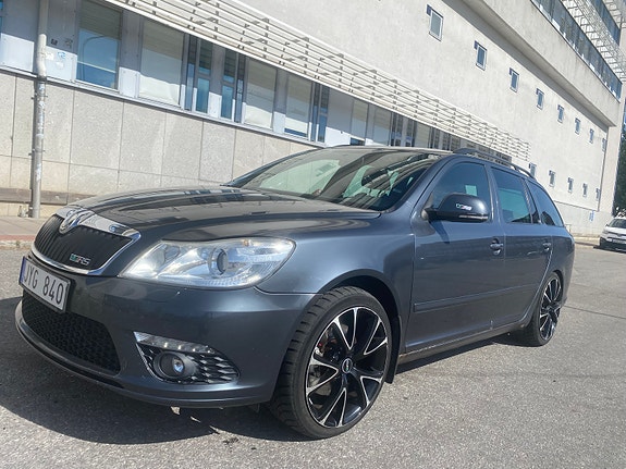 Skoda Octavia 12 of 19