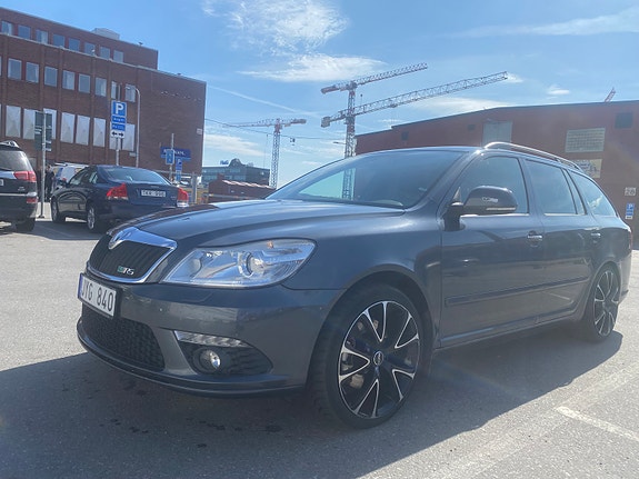Skoda Octavia 8 of 19