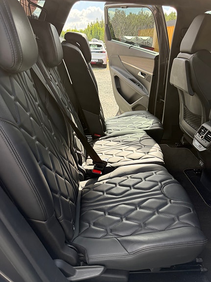 Peugeot 5008 10 of 21