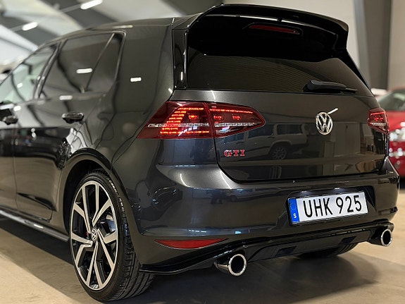 Volkswagen Golf I 16 of 19