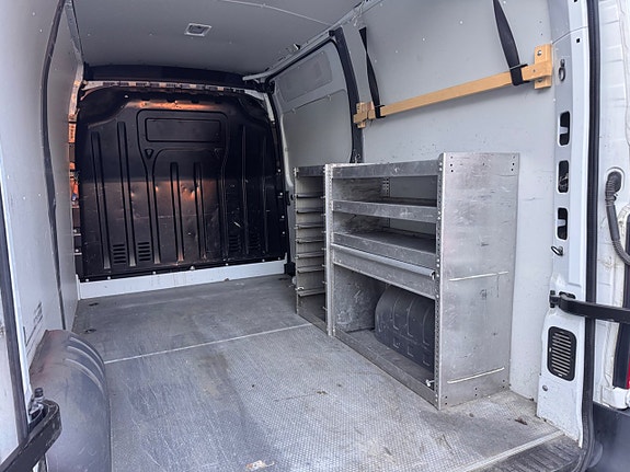 Renault Master 9 of 16
