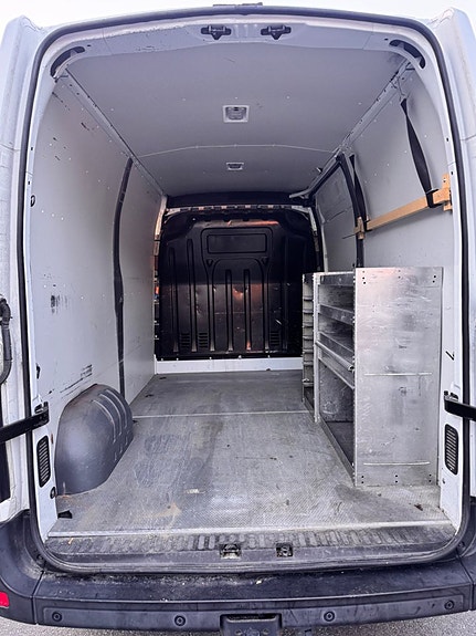 Renault Master 8 of 16