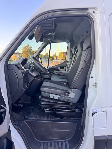 Renault Master 10 of 16