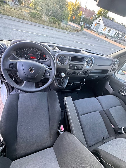 Renault Master 11 of 16