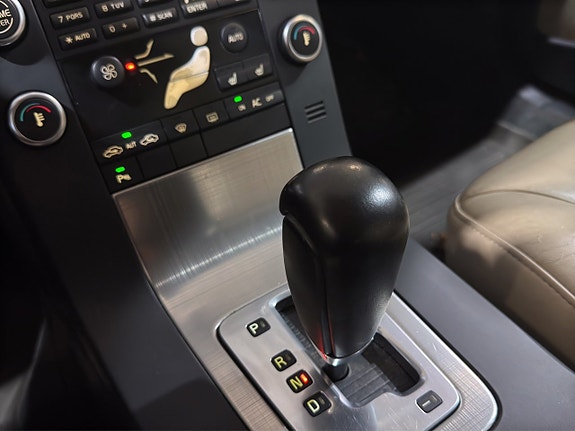 Volvo V70 23 of 26