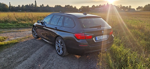 BMW 530d 2 of 6