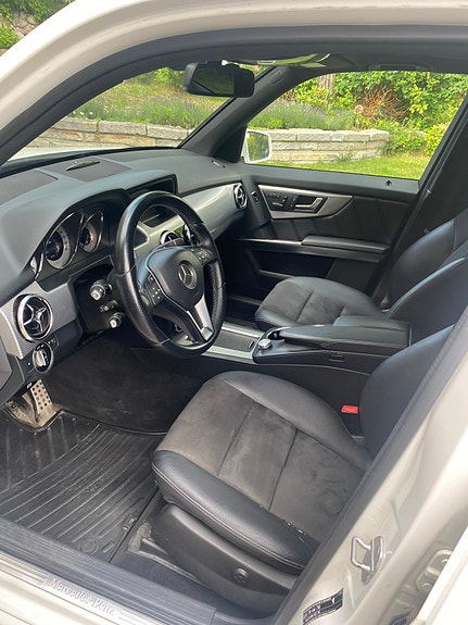 Mercedes-Benz GLK220 7 of 10