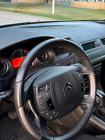 Citroen C5 6 of 8