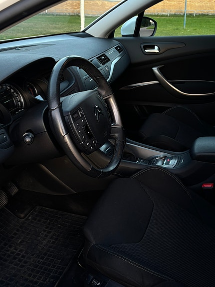 Citroen C5 7 of 8