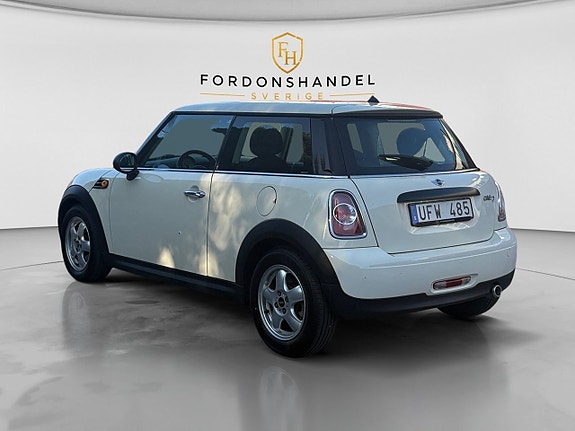 MINI One 7 of 14
