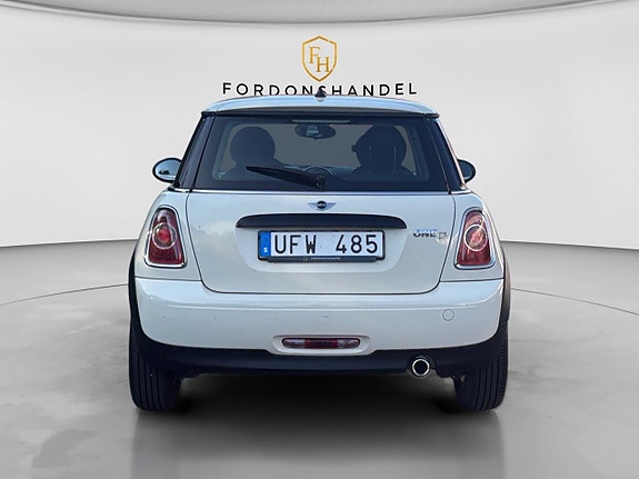 MINI One 6 of 14