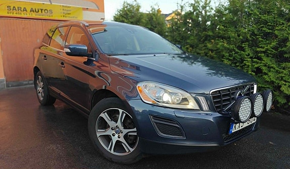 Volvo XC60 12 of 26