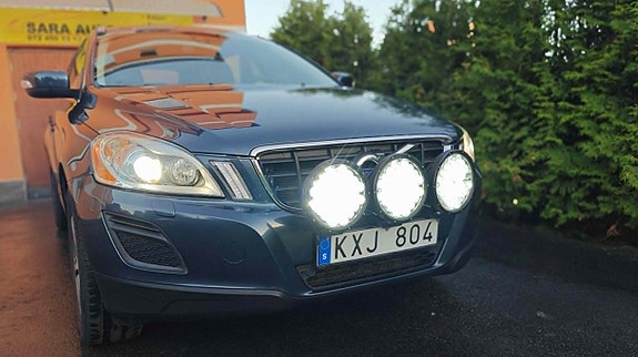 Volvo XC60 9 of 26